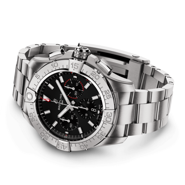 AB0147101B1A1 Avenger B01 Chronograph 44 01