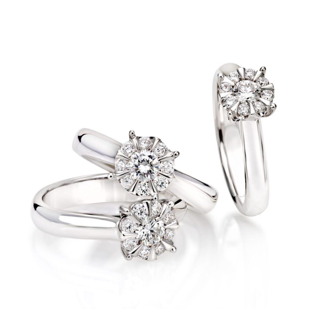 Wit gouden ringen met diamanten