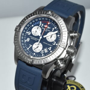 Breitling Chrono Avenger 44 M1