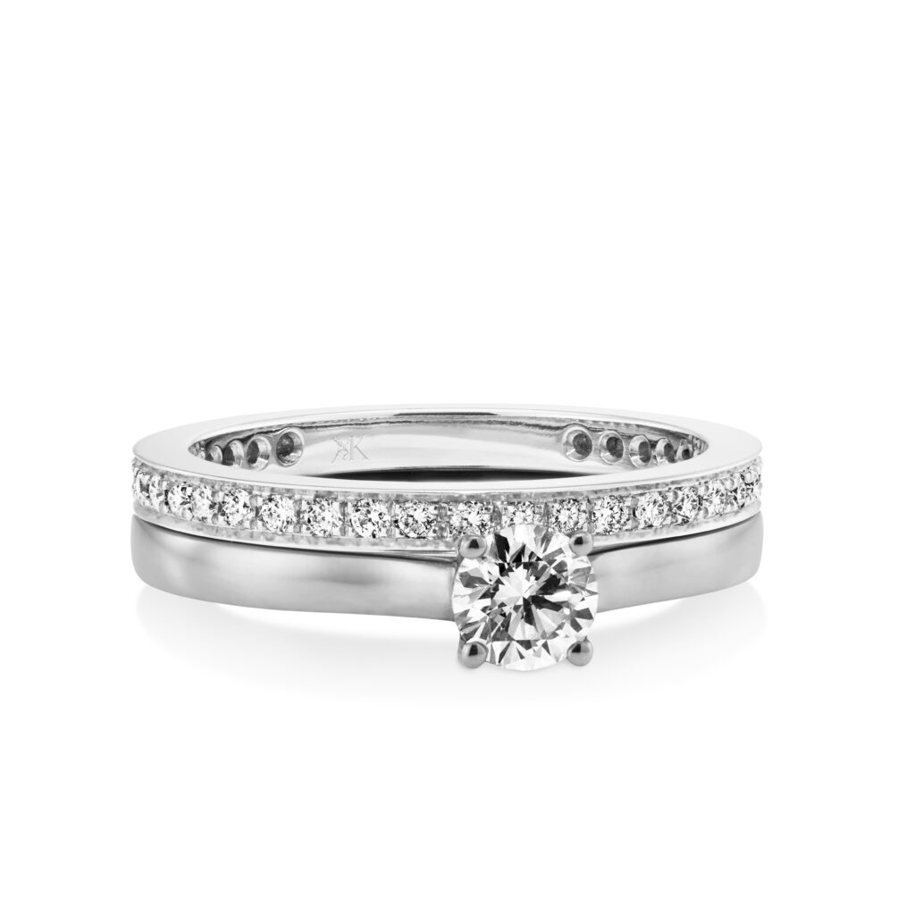 Wit gouden solitaire ring met diamant