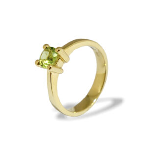 Geel gouden ring met peridot