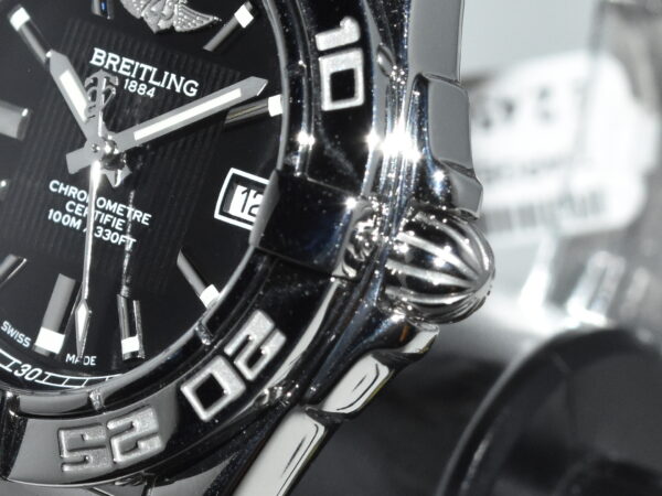 Breitling Galactic 32 zwarte wijzerplaat