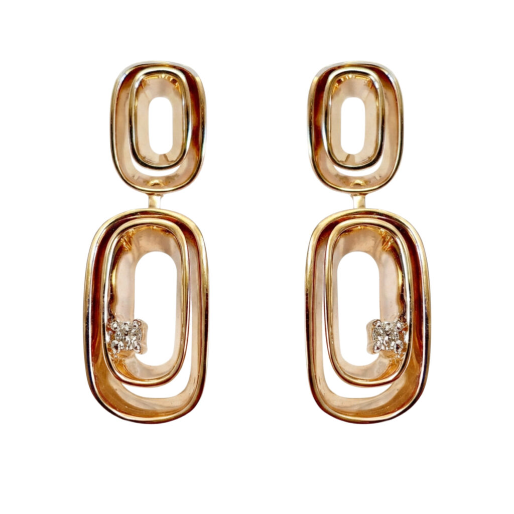 rosé gouden oorstekers met diamant