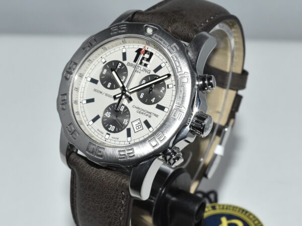 breitling colt 44 chronograph 2