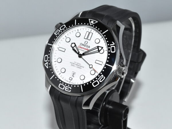 omega seamaster diver 300 m