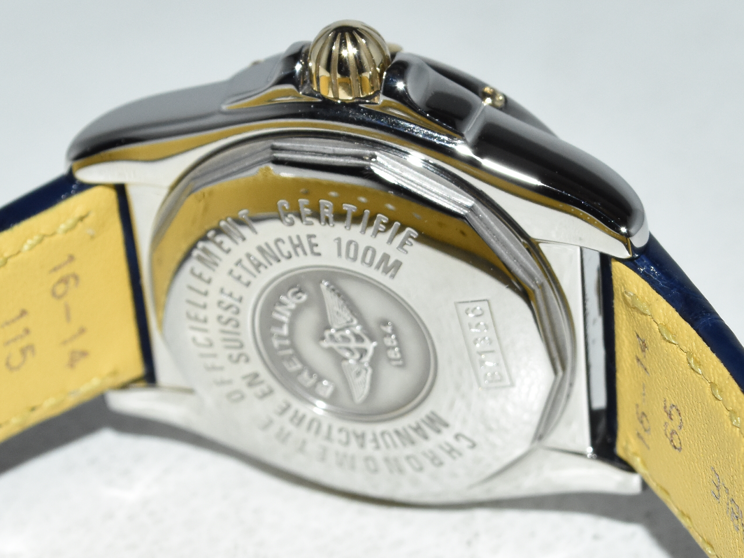 breitling galactic 32 - B71356