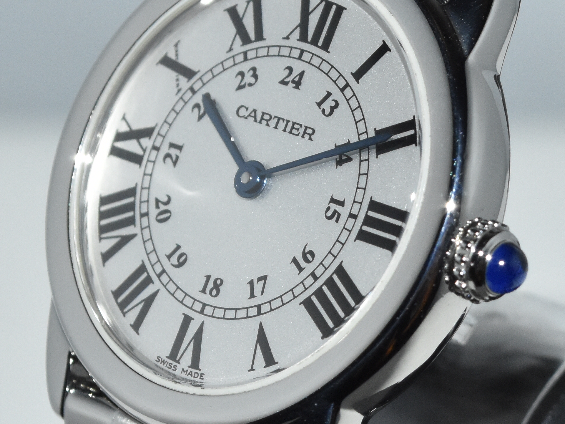 cartier ronde solo 29 - 2933